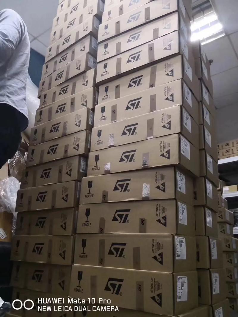 电子元器件入门 从芯片、单片机到ST意法半导体的奇妙世界